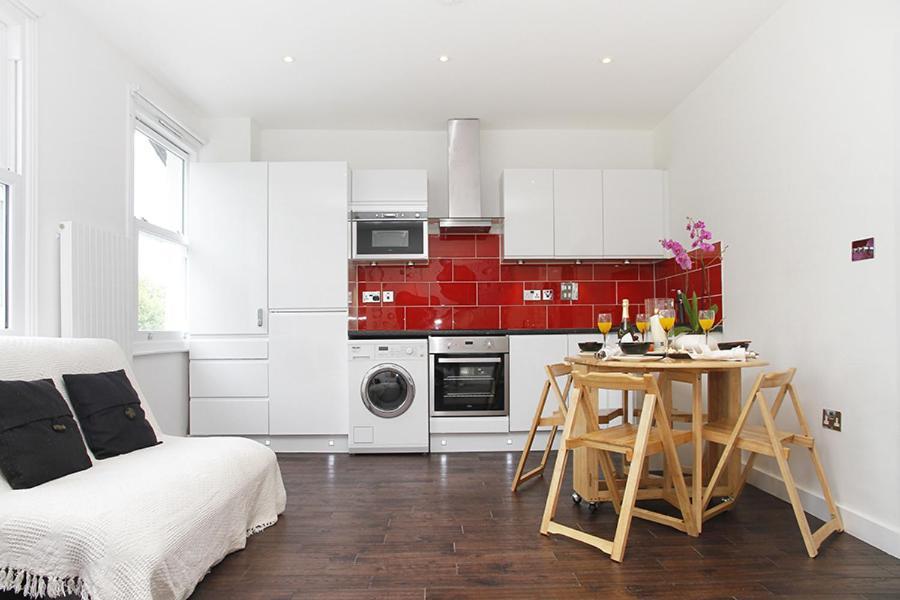Holiday Lets London - I4 Room photo